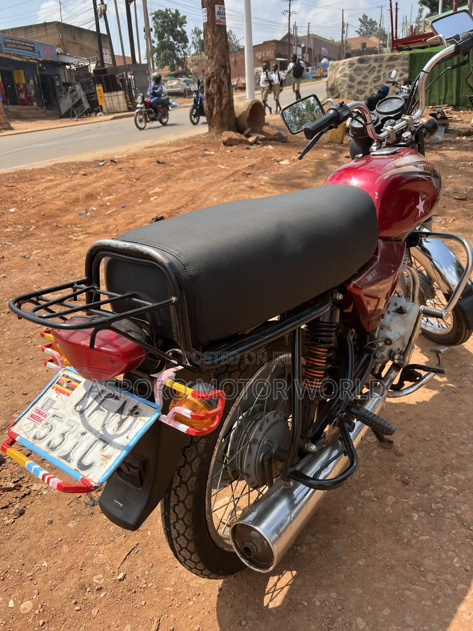 Bajaj Boxer 100 2022 Red