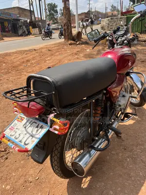 Bajaj Boxer 100 2022 Red