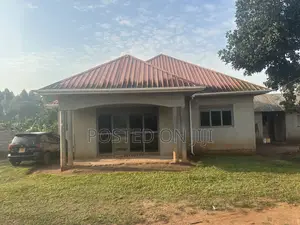 4bdrm House in Nama for rent