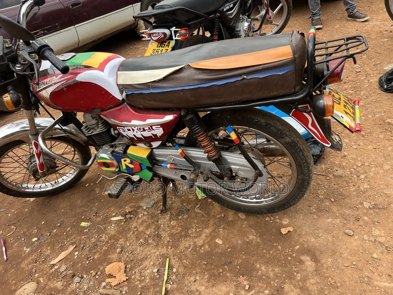 Bajaj Boxer 100 2021 Red