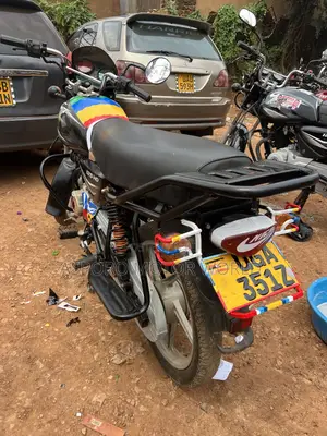 Bajaj CT 125X 2024 Black
