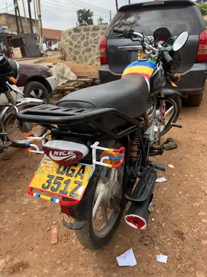Bajaj CT 125X 2024 Black