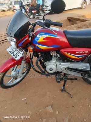 Bajaj Boxer 125 2024 Red
