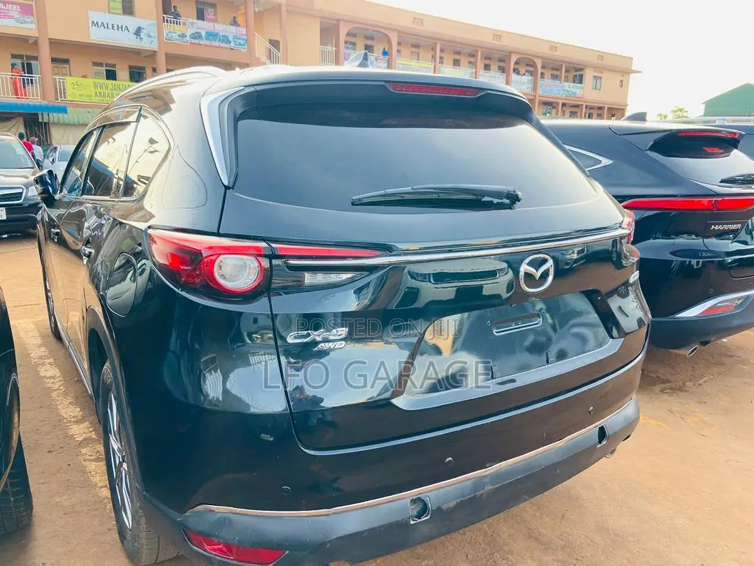 Mazda AZ 2018 Black