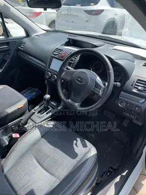 Subaru Forester SV Premium 2014 White