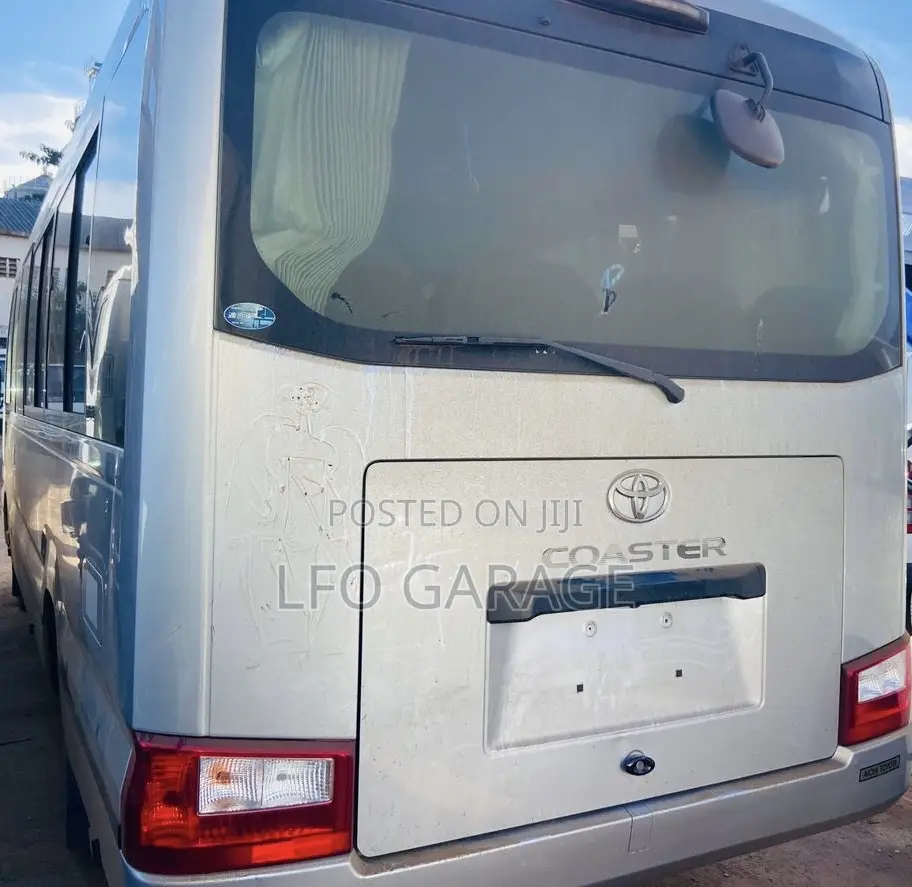 Toyota Coaster 2017 Silver