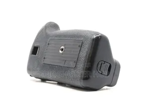 Canon Bg-e11 Battery Grip For Eos 5d Mark Iii, 5ds, 5ds R