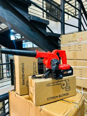 Handheld Leaf Blower Is Powered by a 48vf Lithium Battery