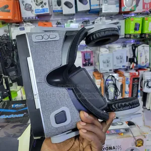 Virtual Reality Headset
