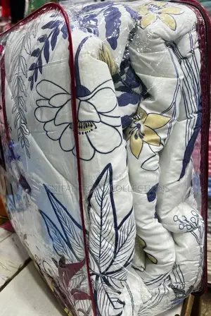 Blue Leaf Comforter