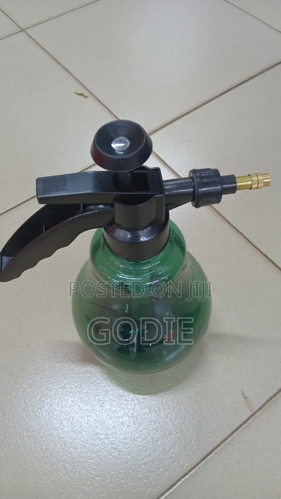 2l Hand-Held Pressure Sprayer