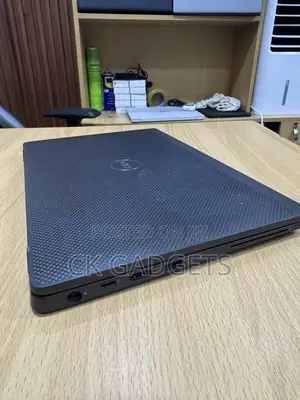Laptop Dell Latitude 7400 16GB Intel Core i5 SSD 256GB