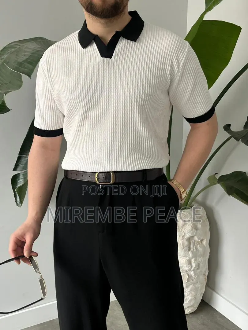 Collared Knitted Shirts