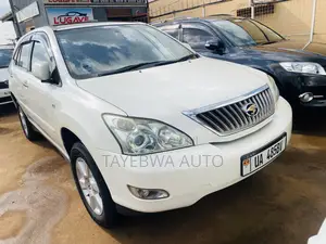 Toyota Harrier 2.4 2012