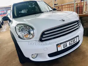 Mini Cooper 2013 White