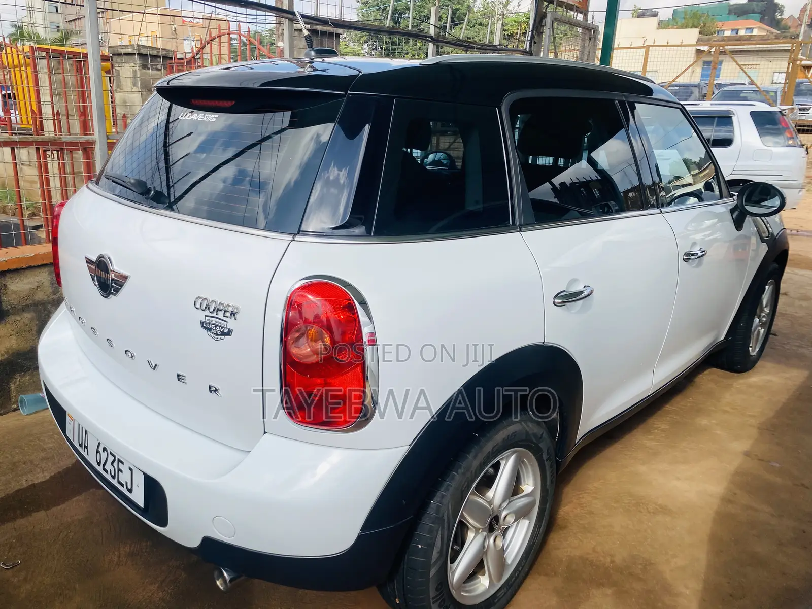 Mini Cooper 2013 White