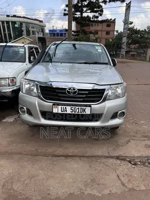 Toyota Hilux 2007 Silver