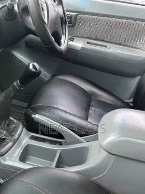 Toyota Hilux 2007 Silver