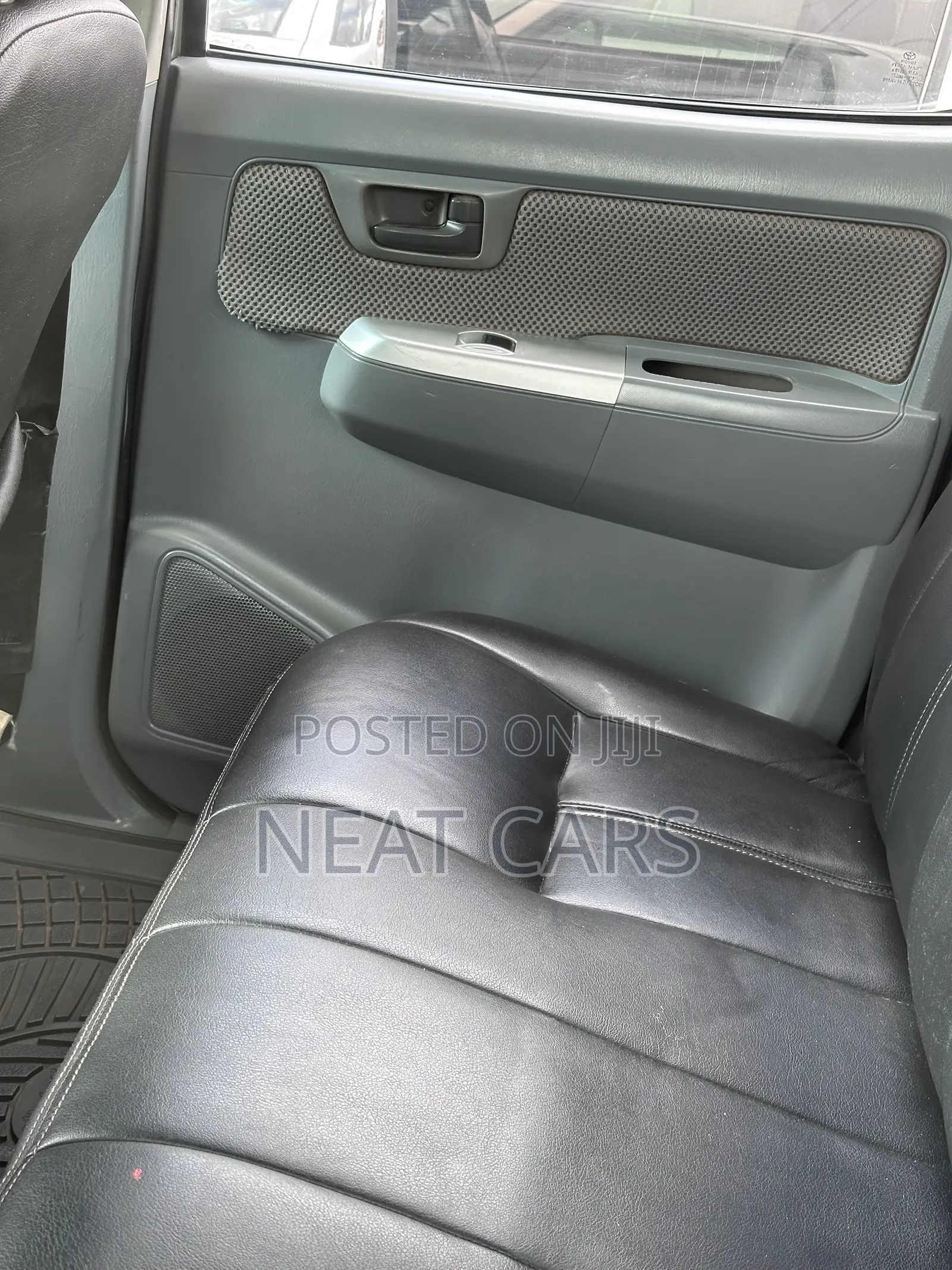 Toyota Hilux 2007 Silver