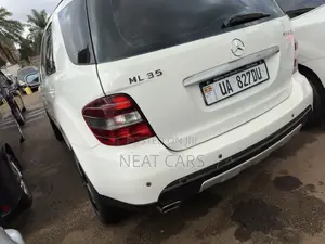 Mercedes-Benz M Class 2010 Pearl