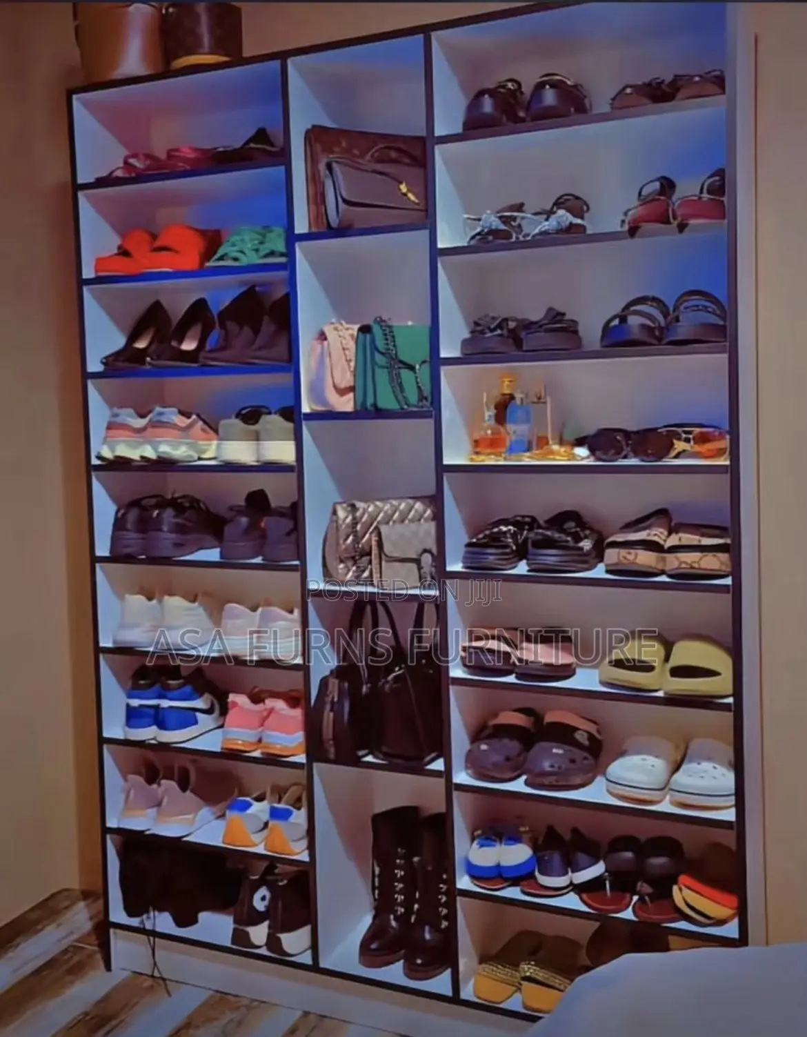 Shoe Rack With Lights