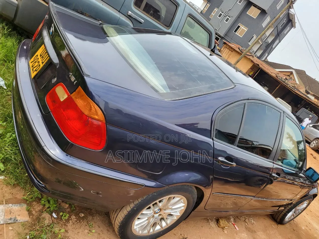 BMW 318i 2005 Blue