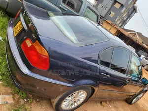 BMW 318i 2005 Blue