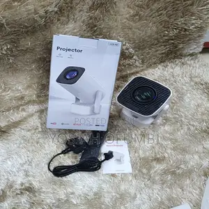 F800 Android 13 Projector
