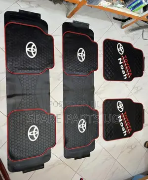 Toyota Noah Custom Car Floor Rubber Carpets