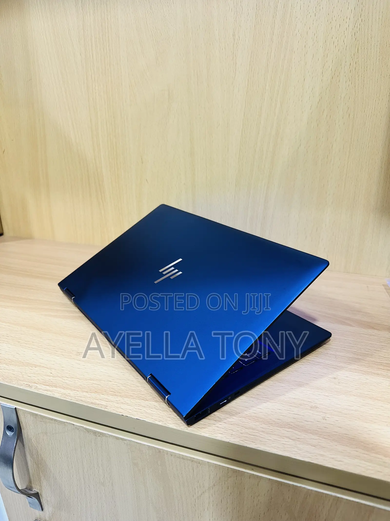 New Laptop HP Elite Dragonfly G2 16GB Intel Core i7 SSD 512GB