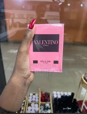 Valentino Born in Roma Tester Perfume