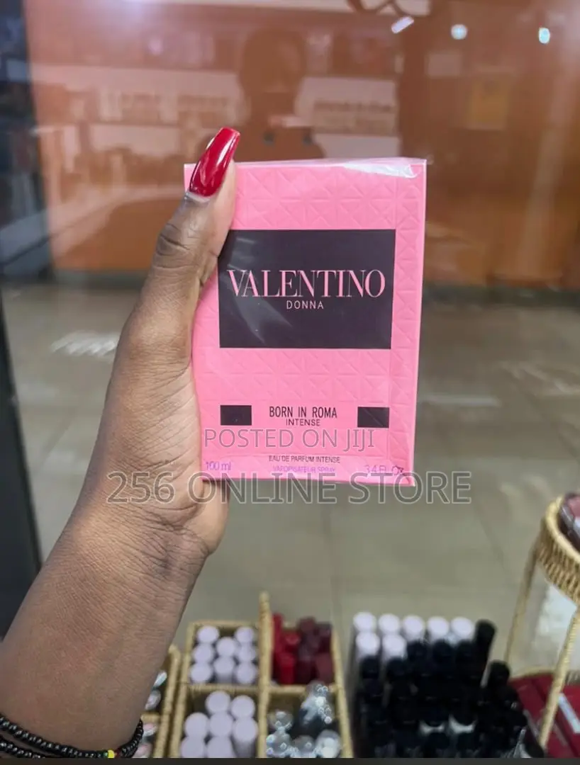 Valentino Born in Roma Tester Perfume