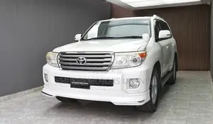 Toyota Land Cruiser 4.6 V8 AX 2013 White