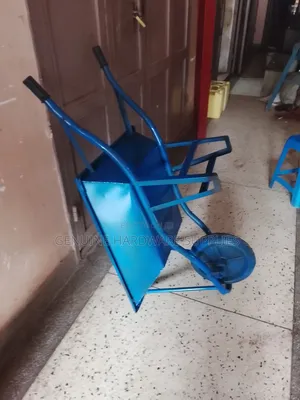Heavy Duty Wheelbarrow