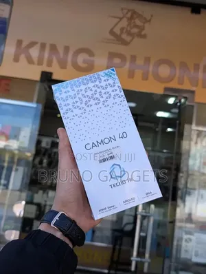 New Tecno Camon 40 256 GB Green