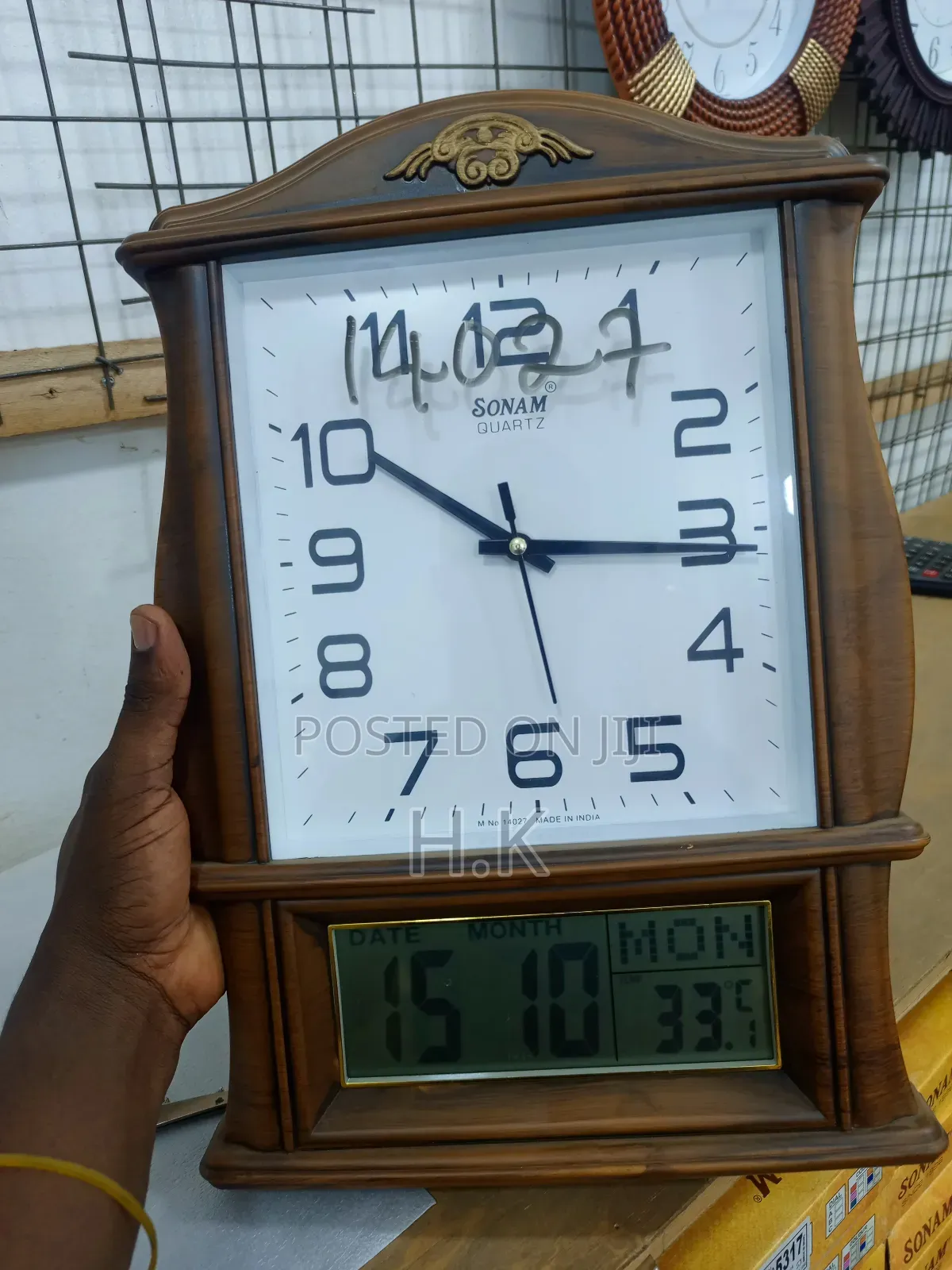 Sonam Quartz LCD Wall Clock, Model 14027.