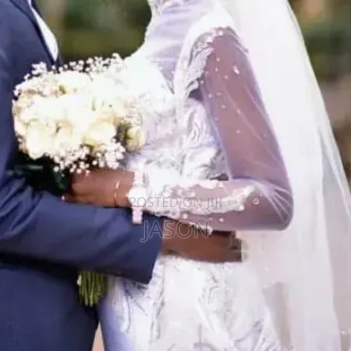 Elegant Wedding Gown For Sale