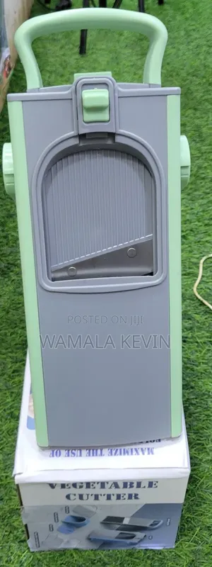 Multi-Functional Vegetable Cutter