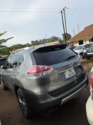 Nissan X-Trail 2016 Gray
