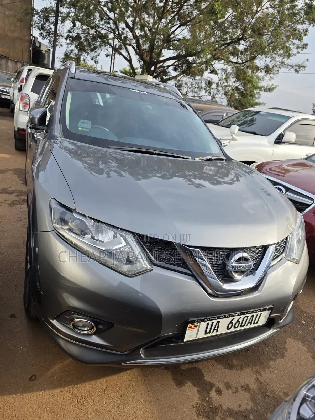 Nissan X-Trail 2016 Gray