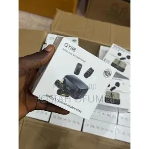 Qy88 Wireless Lavalier Microphone