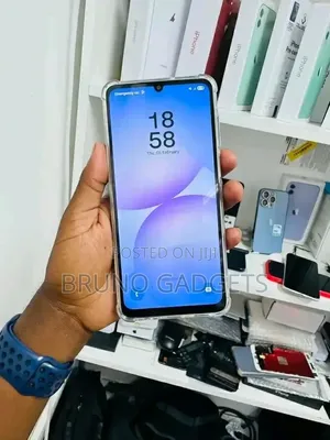 New Samsung Galaxy A07 5G 128 GB Purple