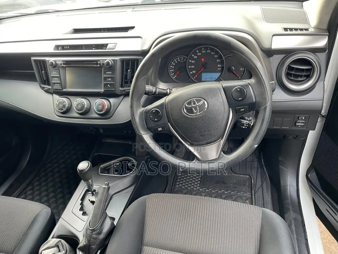 Toyota RAV4 2016 White