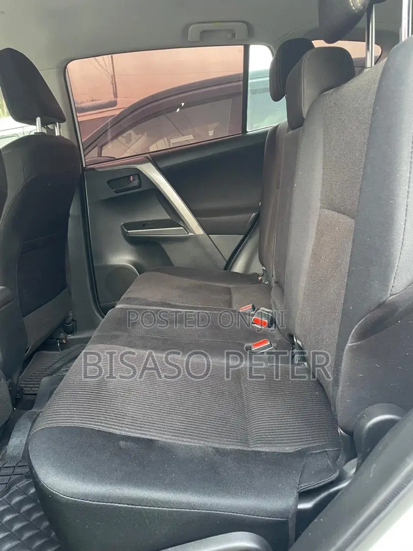 Toyota RAV4 2016 White