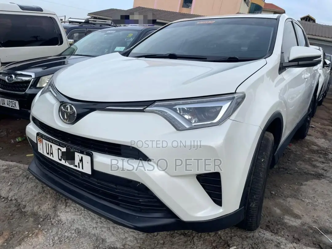 Toyota RAV4 2016 White