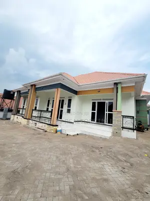 3bdrm House in Division A for sale