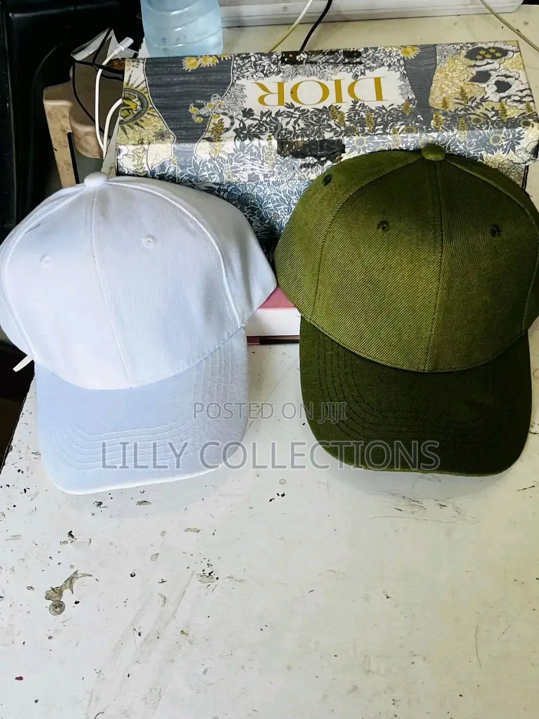 Plain Caps