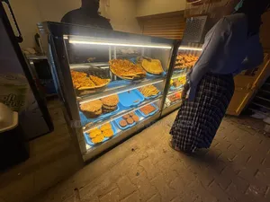 Food Display and Warmer Commercial