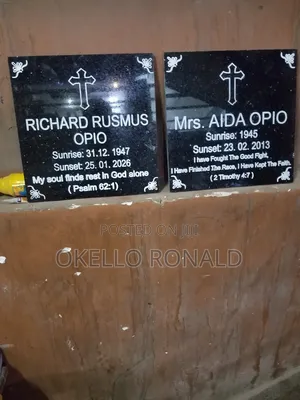 Headstone Design And Grave Building Service