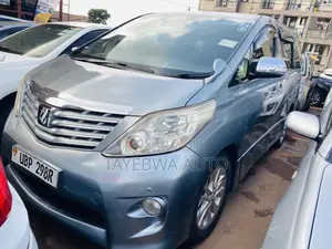 Toyota Alphard 2.4 Petrol FWD 2012 Silver